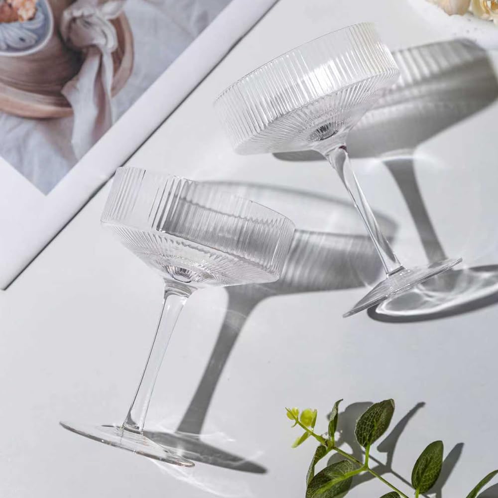 Set of 4 9 oz Coupe Cocktail Glasses B416607