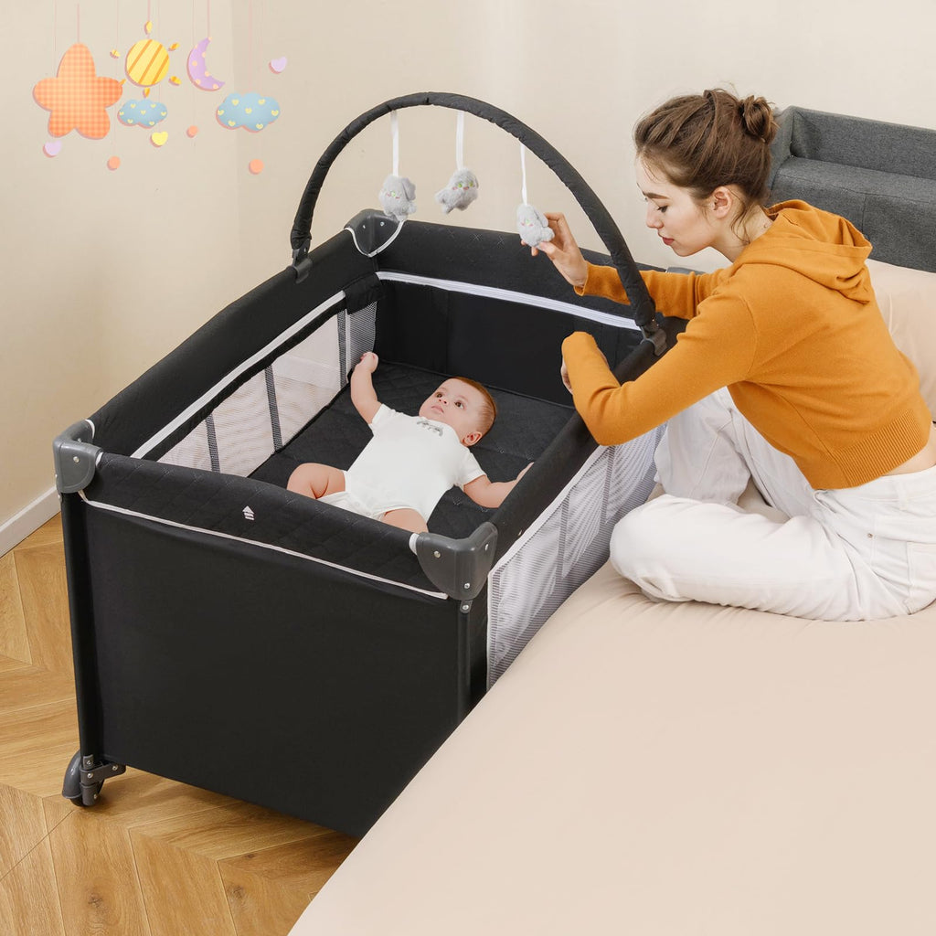 4 in 1 Folding Playpen with Bassinet and Carry Bag L3902